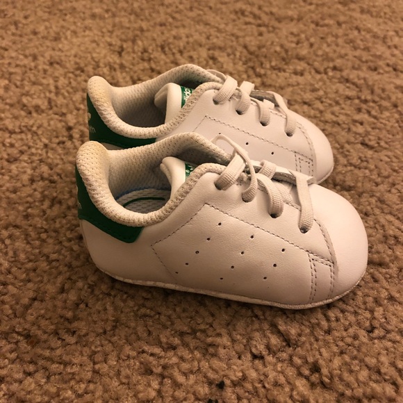Infant Stan Smith Crib Shoes - Picture 2 of 3